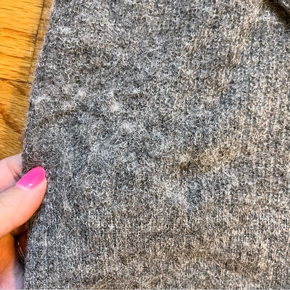 Harris Wilson gray baby alpaca blend knit gray sweater size 1 / small - Picture 6 of 6